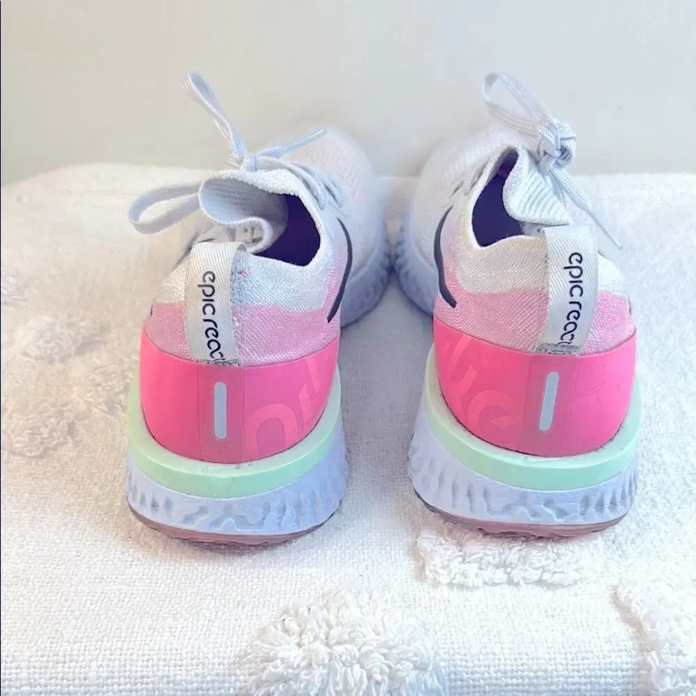 Nike Epic React Flyknit Women's Size 10